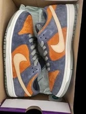 Nike SB — Nike SB Dunk Low Pro Light Monarch 8.5M — Sneaker — resale