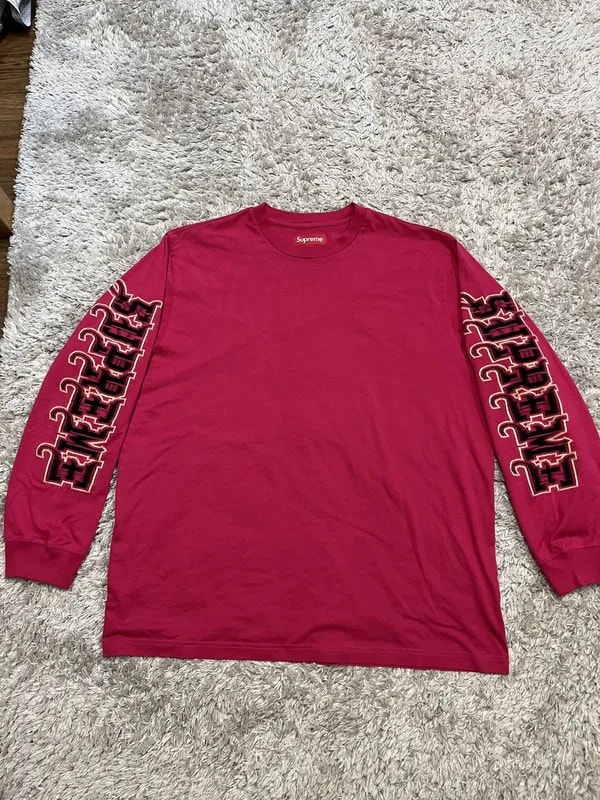 Supreme — Supreme Intarsia Sleeve L/S Top — streetwear — resale
