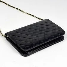 Chanel Matrasse Single Flap Push Lock 2