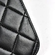 Chanel Matrasse Single Flap Push Lock 4