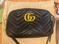 Gucci — Gucci GG Marmont Chevron GG Logo Crossbody in Small — Handbag — resale
