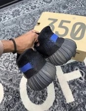 Yeezy 350 Dazzling (Size 9.5) Lightly Used With Box 4