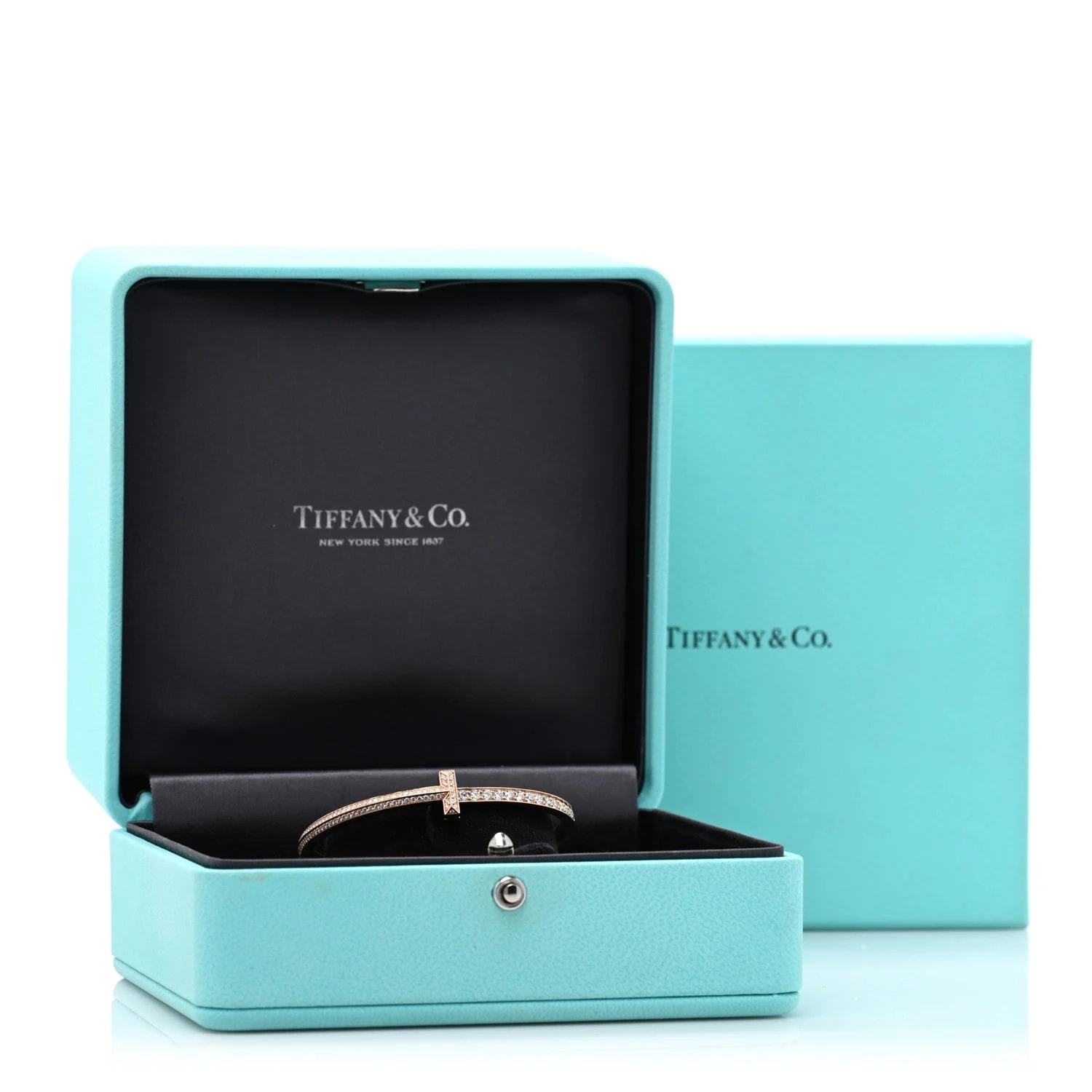 18K Rose Gold Narrow T T1 Hinged Bangle 4