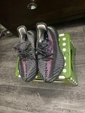 Yeezy Boost 350 V2 Yecheil ’s Size 6.5 Non Reflective 2
