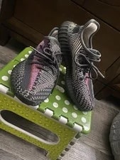 Yeezy Boost 350 V2 Yecheil ’s Size 6.5 Non Reflective 3