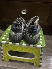 Yeezy Boost 350 V2 Yecheil ’s Size 6.5 Non Reflective 4