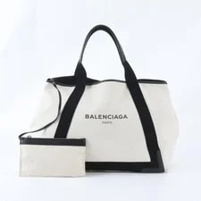 Balenciaga — Balenciaga Cabas M A4 — Handbag — resale