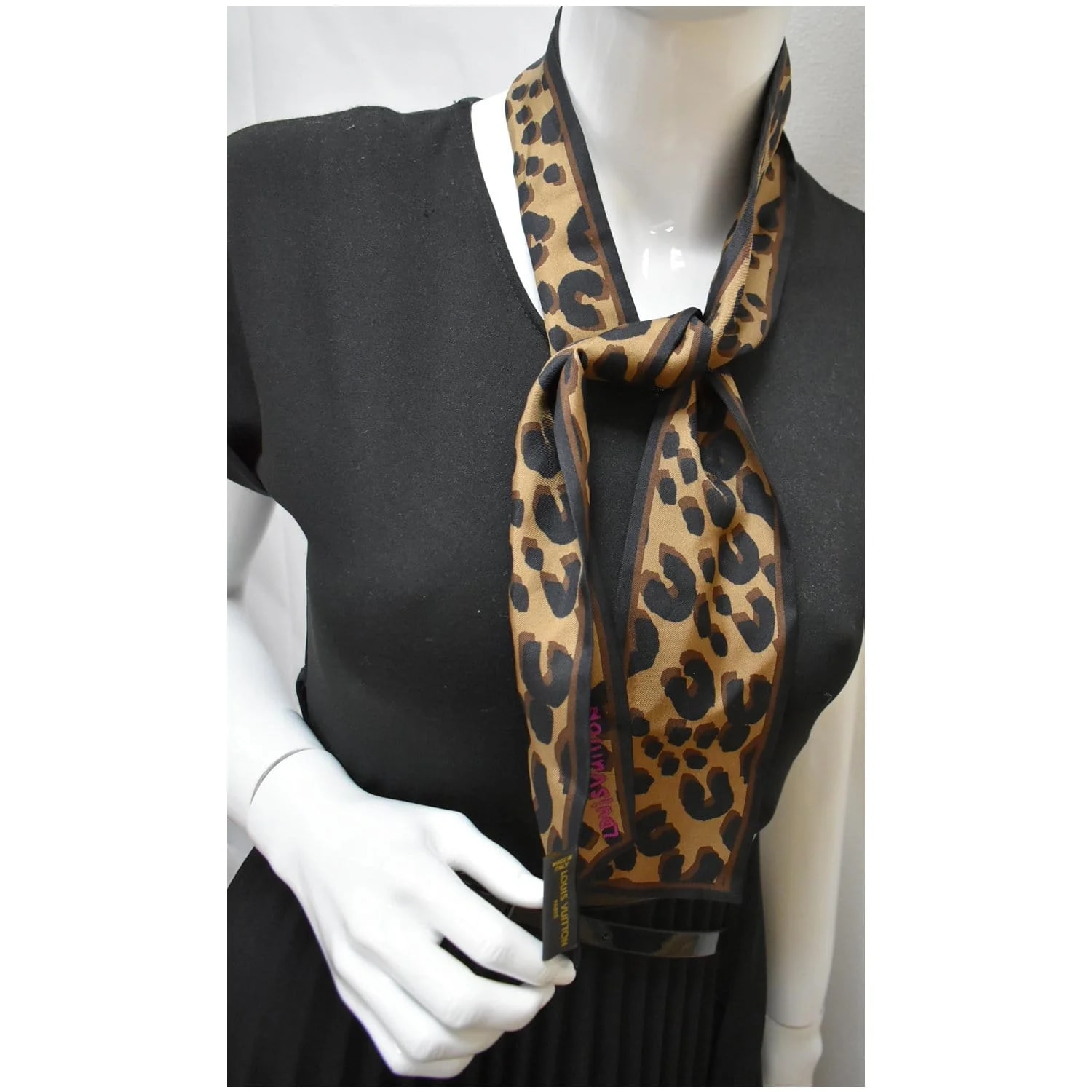 Louis Vuitton Leopard Print Bandeau 2