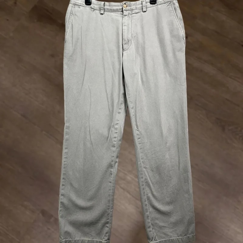 Polo Ralph Lauren — Polo Ralph Lauren Khakis Flat Front Pants 36 32 Classic Fit Straight Button Logo Pockets Cotton Chino Casual : No — streetwear — resale