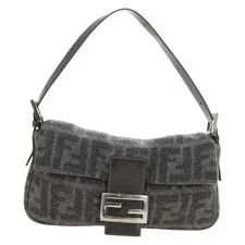 Fendi Mamma Baguette Auth yk20376SAV 2