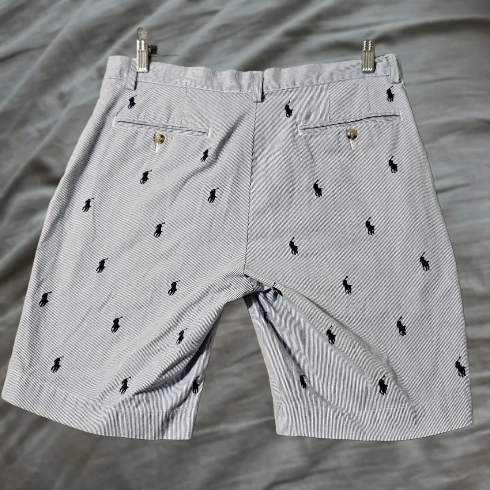 Polo Ralph Lauren — Polo Ralph Lauren Shorts Size 33 Seersucker All Over Pony Print Chinos — streetwear — resale