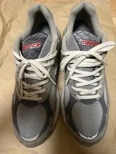 New Balance — 9.0US New Balance M990Gl3 — Sneaker — resale