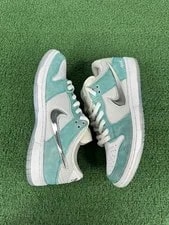Nike SB Dunk Low April 2023 - Size 9 - fd2562 400 2