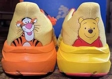 2026 runDisney Brooks Ghost 17 WTP Pooh & Tigger Running Shoes ’S US 10.5 D 2
