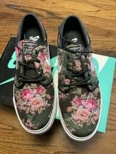 Nike SB — Nike SB Zoom Stefan Janoski Size 11 2016 Digi Floral 482972 900 — Sneaker — resale