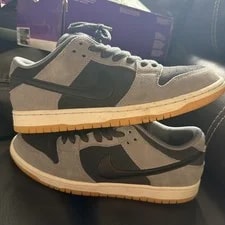 Nike SB Dunk Low Dark Size 10.5 Preowned Clean 3