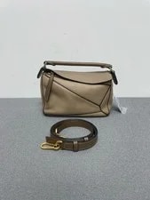 Loewe — Loewe Puzzle Small Crossbody w/Strap [] — Handbag — resale
