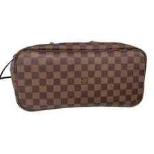 Louis Vuitton Neverfull Surprises 90322568 4