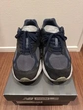 10.5US Kith Ronnie Fiegbalance 990V3 4