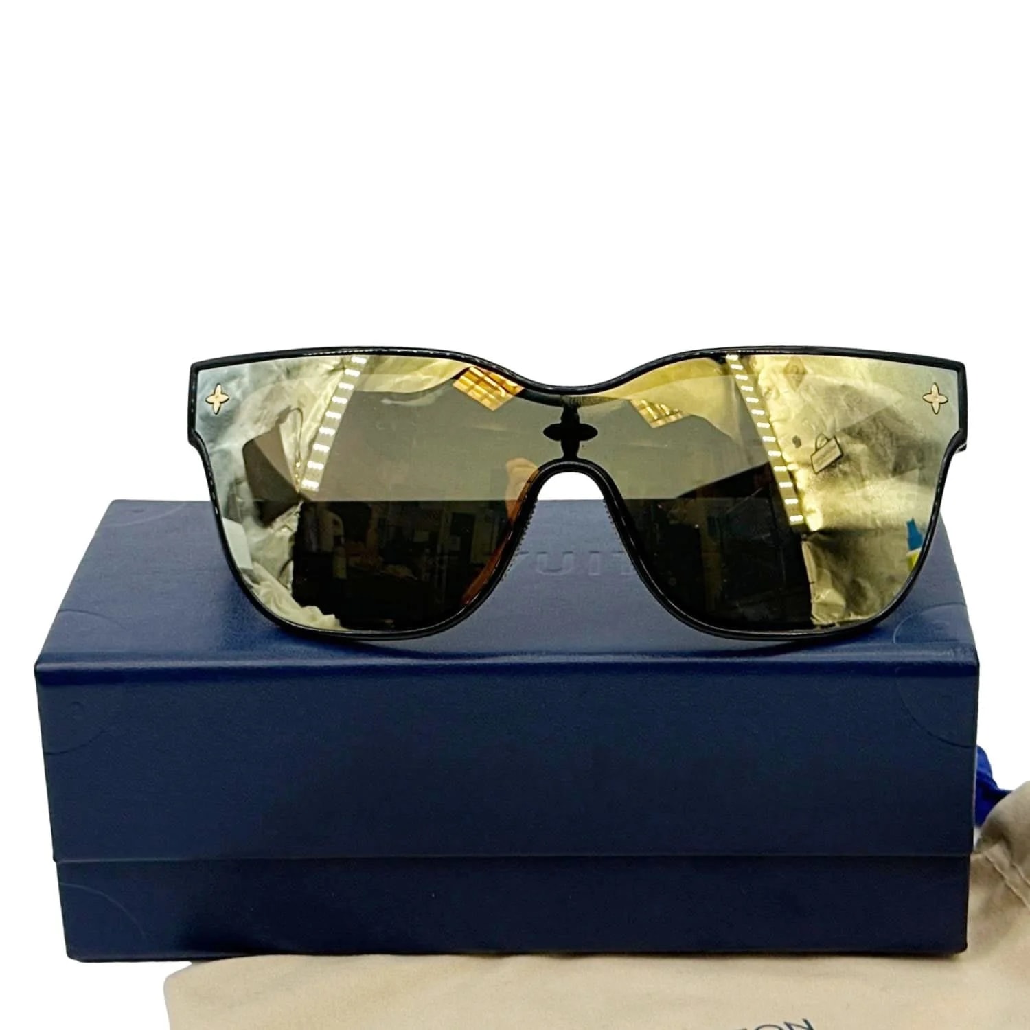 Louis Vuitton Shadow Z1843U Frame Square Sunglasses 2