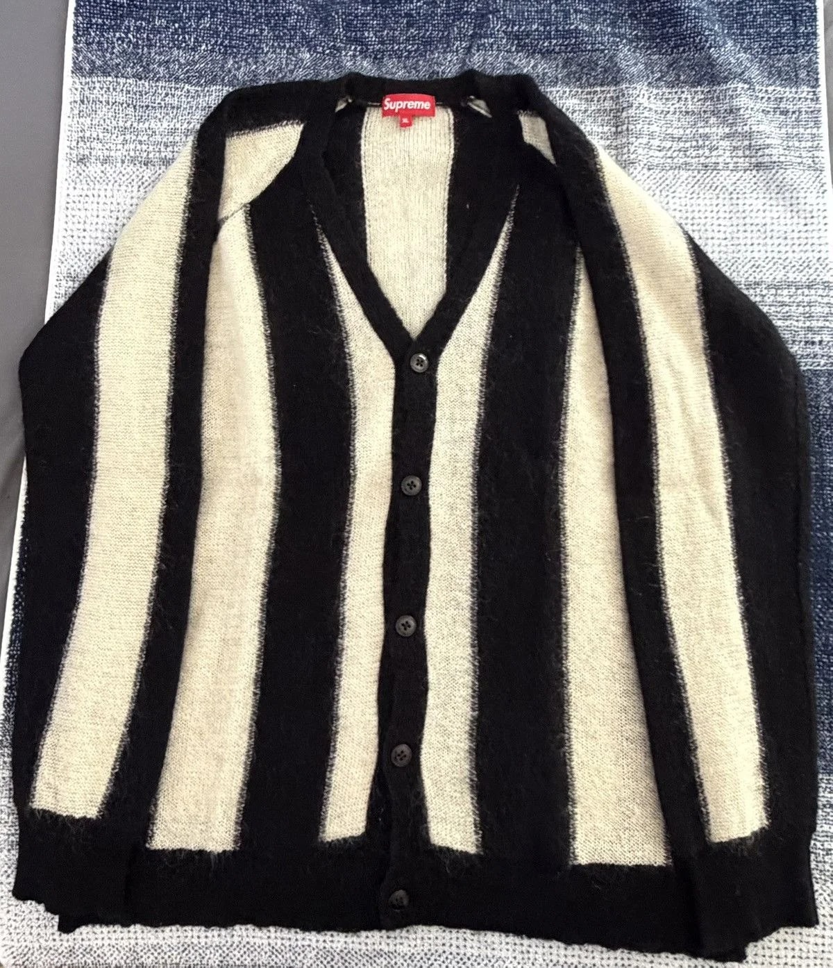 Supreme — Supreme Cardigan — streetwear — resale