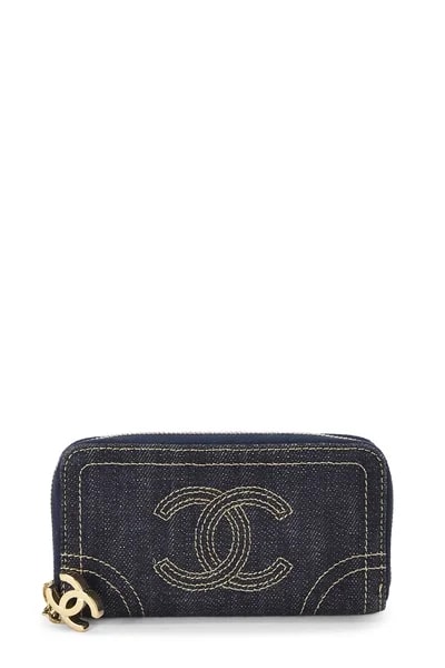 Chanel — Zippy Continental — Accessory — resale