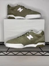 - New Balance 550 'Dark Olivine' 2