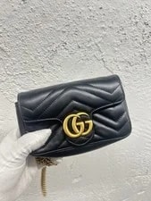 Authentic Gucci GG Marmont Super Mini Matelassé Crossbody EH1 4