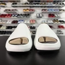 New Yeezy YS-01 Slide With Dust Bag ’s 2