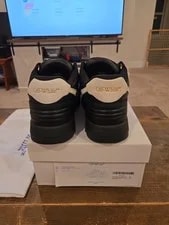 Off-White Out of Office / Arrow/ Sz 43EU Sz 10US Clean 4