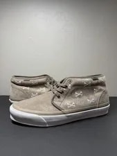 Vans — Vans Vault OG Chukka LX Wtaps Bones Coyote VN0A4U3GBMD ’S — Sneaker — resale