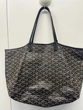 Goyard — Goyard W Scratches & Tears Everyday Chic Branded Fashion — Handbag — resale