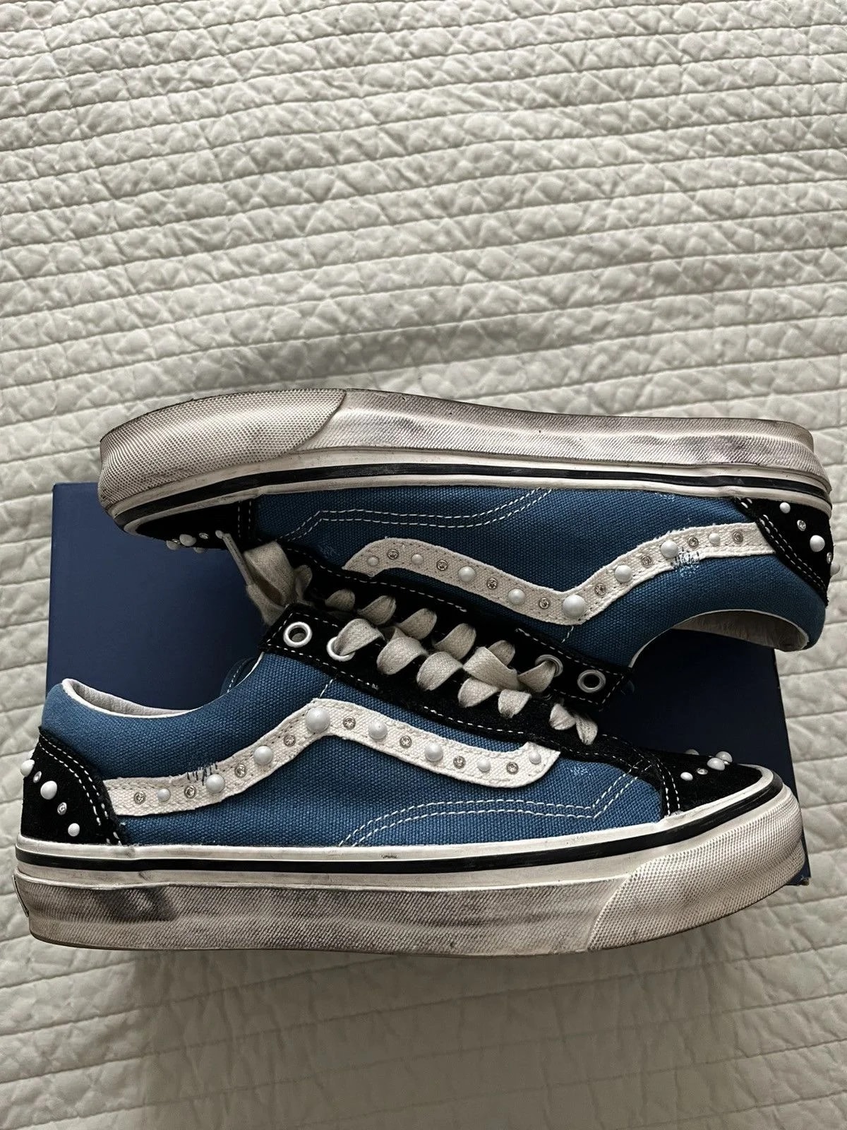 Vans — Vans Old Skool Pearlized — Sneaker — resale