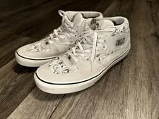 Vans — Vans Peanuts By Schulz Half Cab Shoes 12 ’S Skater Snoopy Preloved — Sneaker — resale