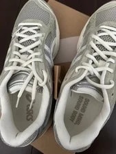 10.0US Juliana Salazar Asics Gel-Kayano 14 3