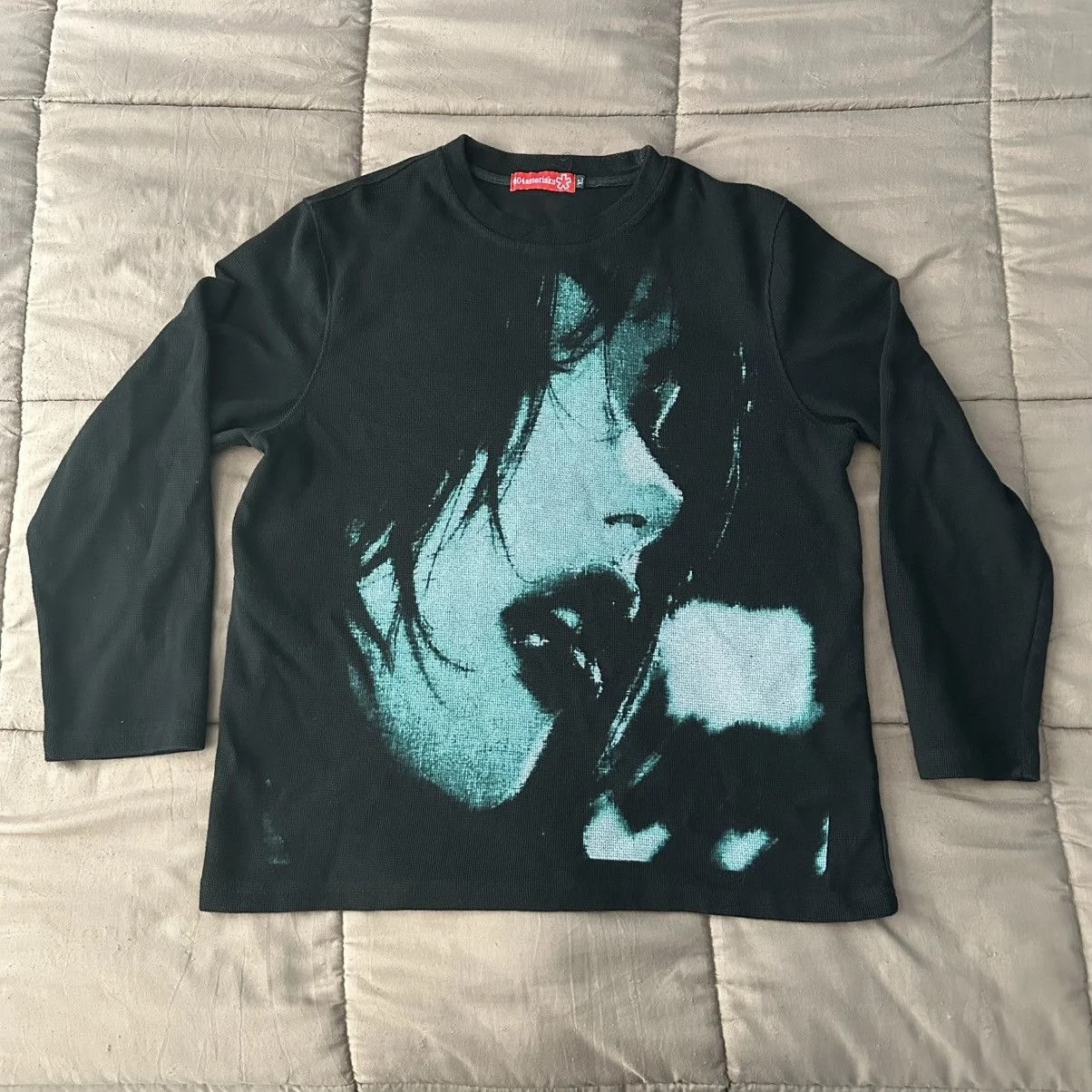 Girl Thermal — streetwear — resale