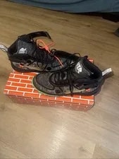 Size 9.5 - Off-White Air Force 1 Mid 2