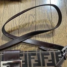 Fendi Mamma Baguette Hardware Condition 3