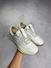 On the Roger RF2 Ronnie Fieg X Roger Federer X Kith – US 10 Limited Edition 3