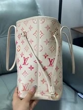 Auth Louis Vuitton Neverfull Embossed Tone 3