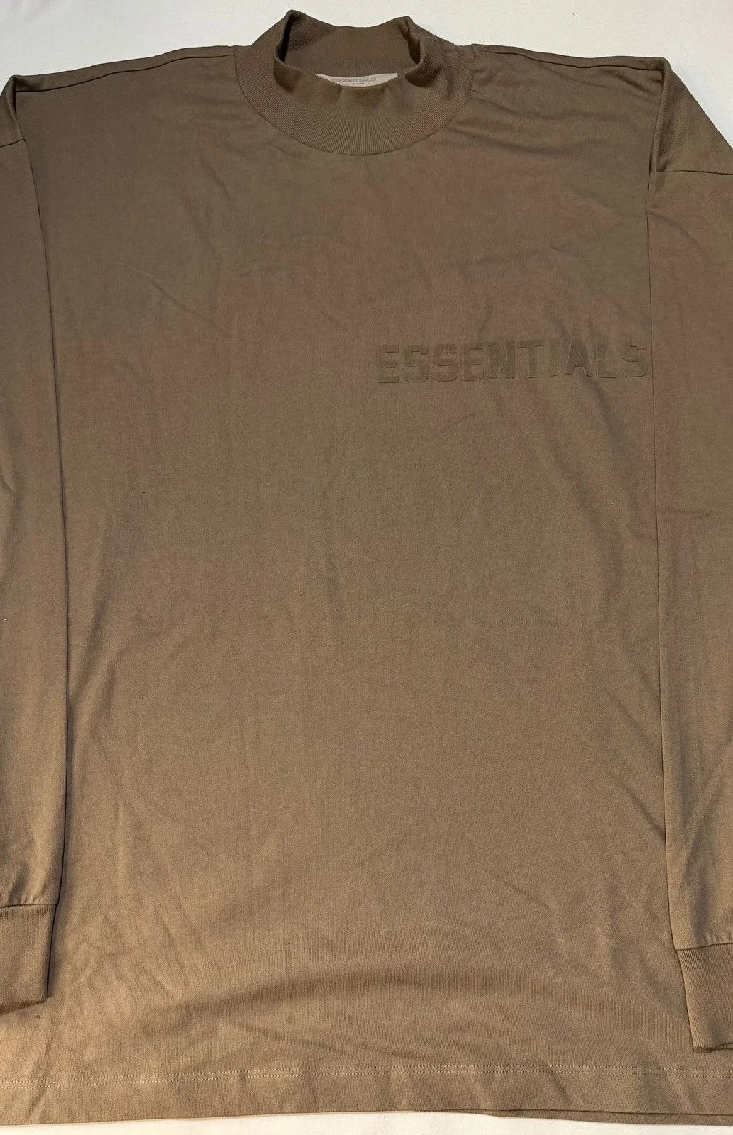 Fear of God Essentials — Fear of God Essentials T-shirt U — streetwear — resale