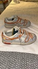 Off-White Low Dunks Size 8.5. Tag Has Been Cut Off 2