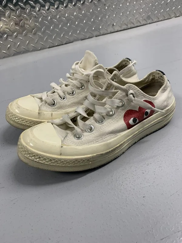 Converse — Converse X Comme des Garçons Play Low Top Sneakers — Sneaker — resale