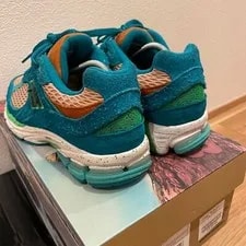 NEW Balance Salehe Bembury Water BE THE Guide 2002R US8 Excellent 4