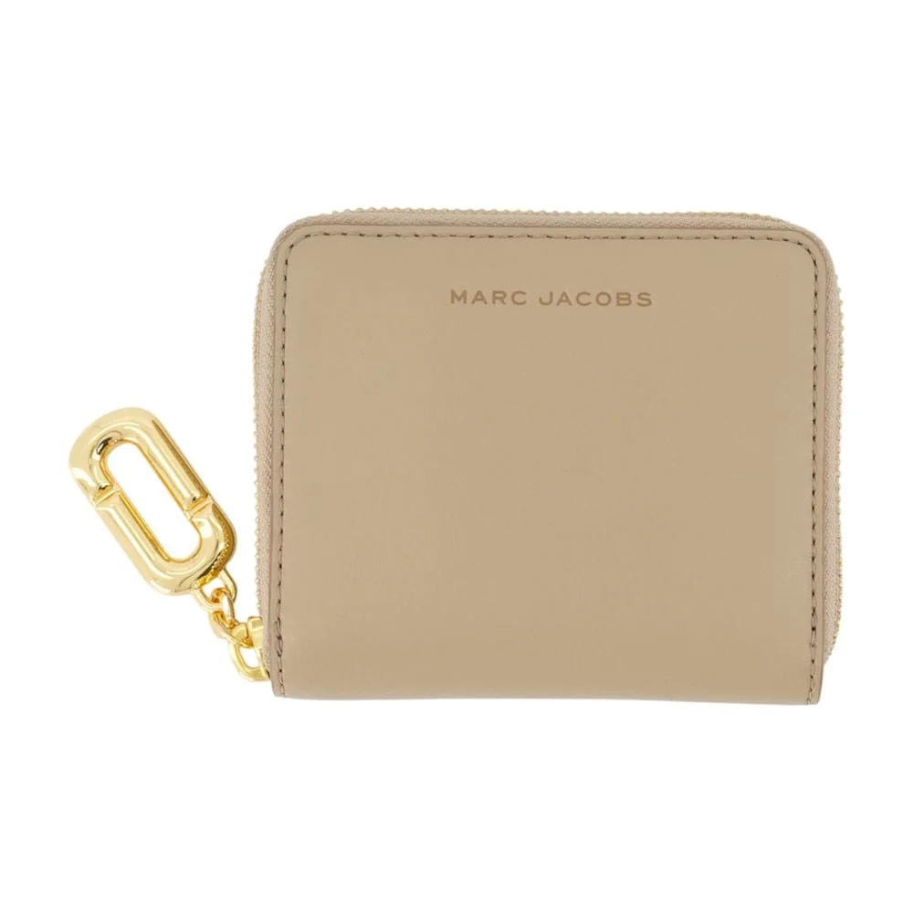 Marc Jacobs Slim Compact Wallet — Cowhide 3