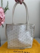 Goyard Reversible Anju 2