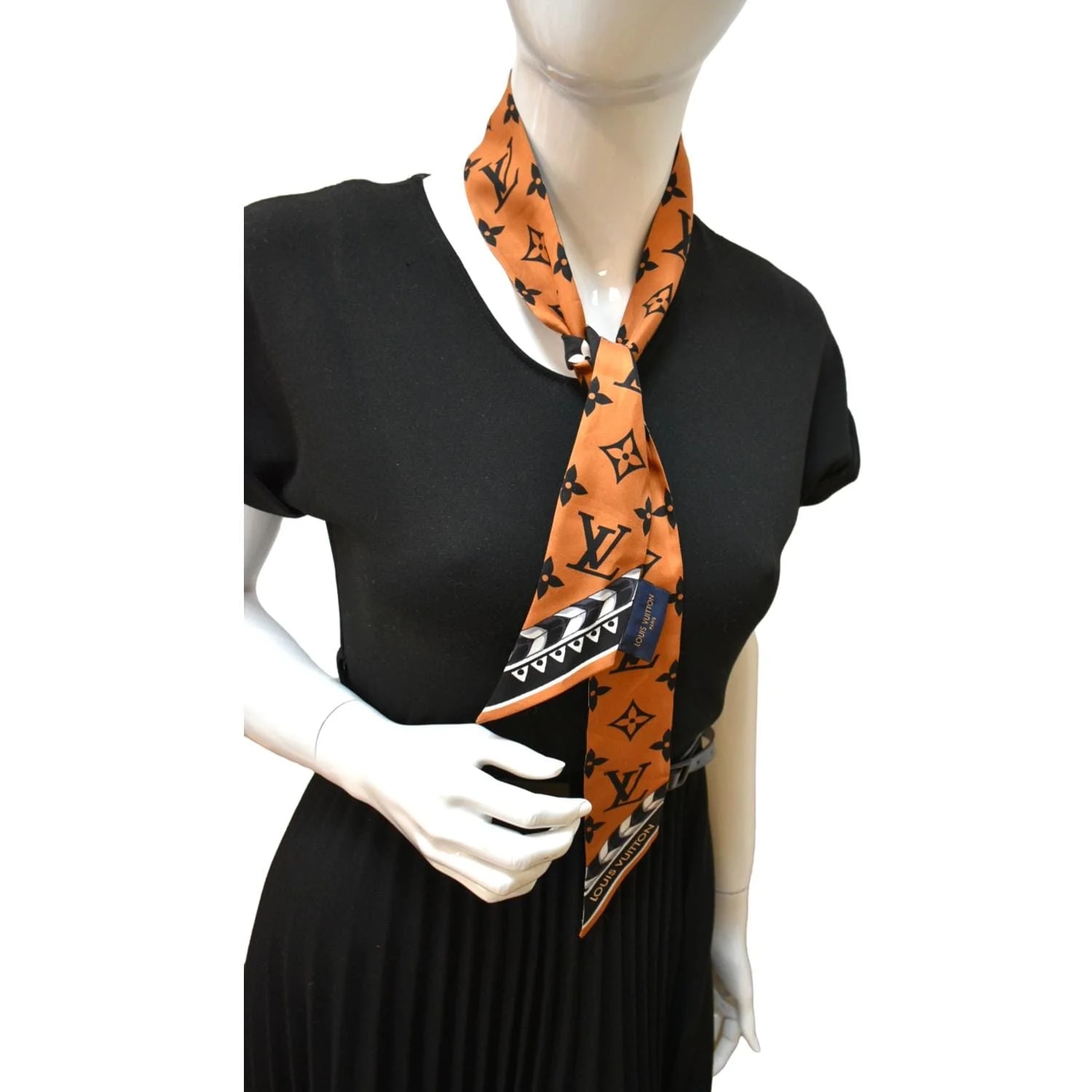 Louis Vuitton Crafty Scarf Bandeau 2