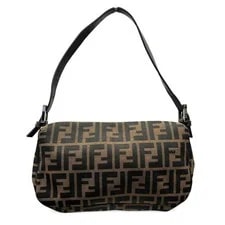 Fendi — Fendi Mamma Bucket 26424 17cm Strap Auth — Handbag — resale