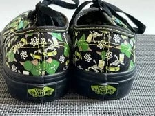 Simpsons Vans Authentics Glow-in-the-dark Atomic Bart. w7/ 5.5, New in Box. 3