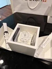 Swatch X Omega Moonswatch Moonphase Snoopy Genuine 2 Straps Barely Worn 2